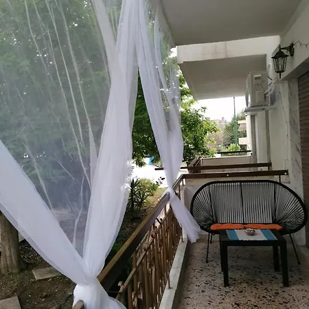 Apartman Jp Néa Mihanióna